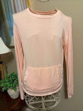 Light Pink Girl’s Long Sleeve Pullover Top